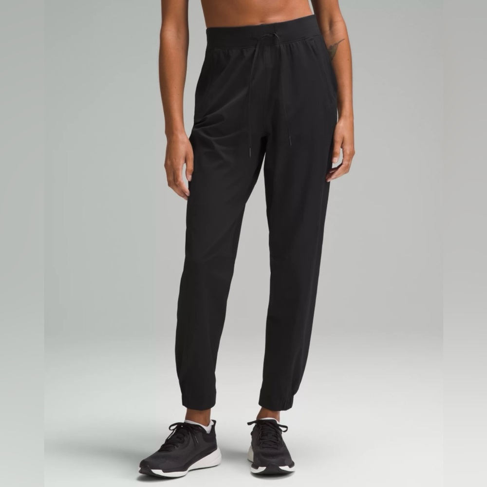 Lululemon Adapted State High-Rise Jogger w/ Airflow